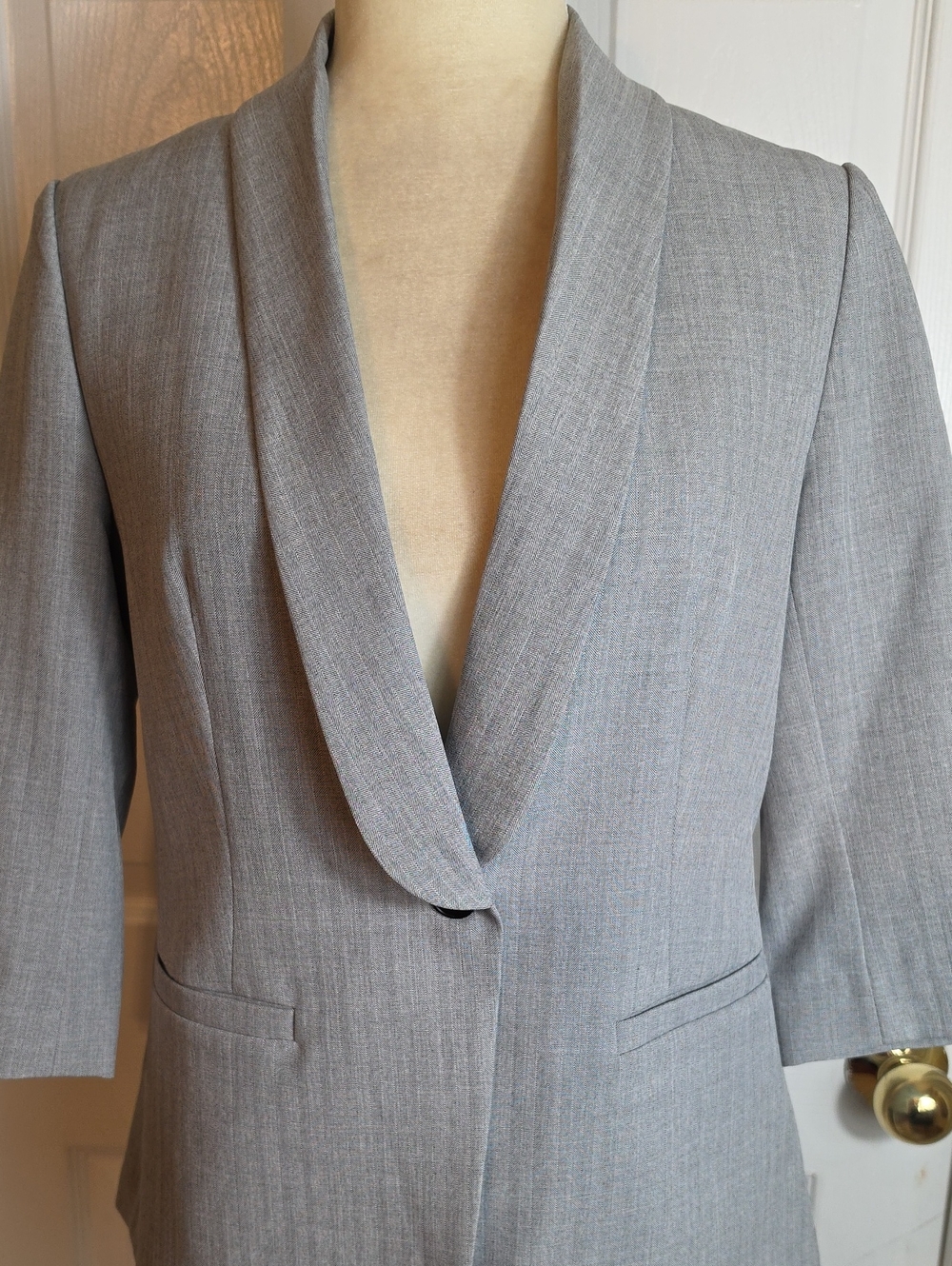Halara One Button Blazer - Picture 2 of 12